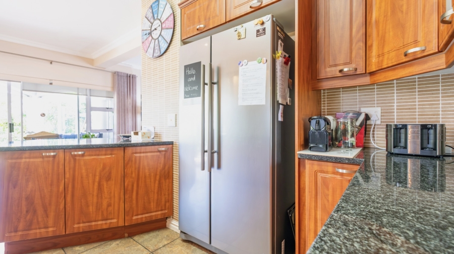 3 Bedroom Property for Sale in Kingswood Golf Estate Western Cape